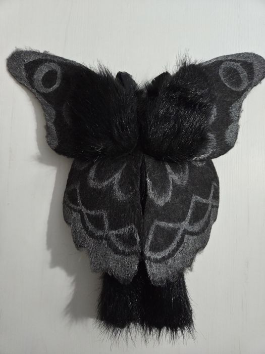 Duży pluszowy Mothman