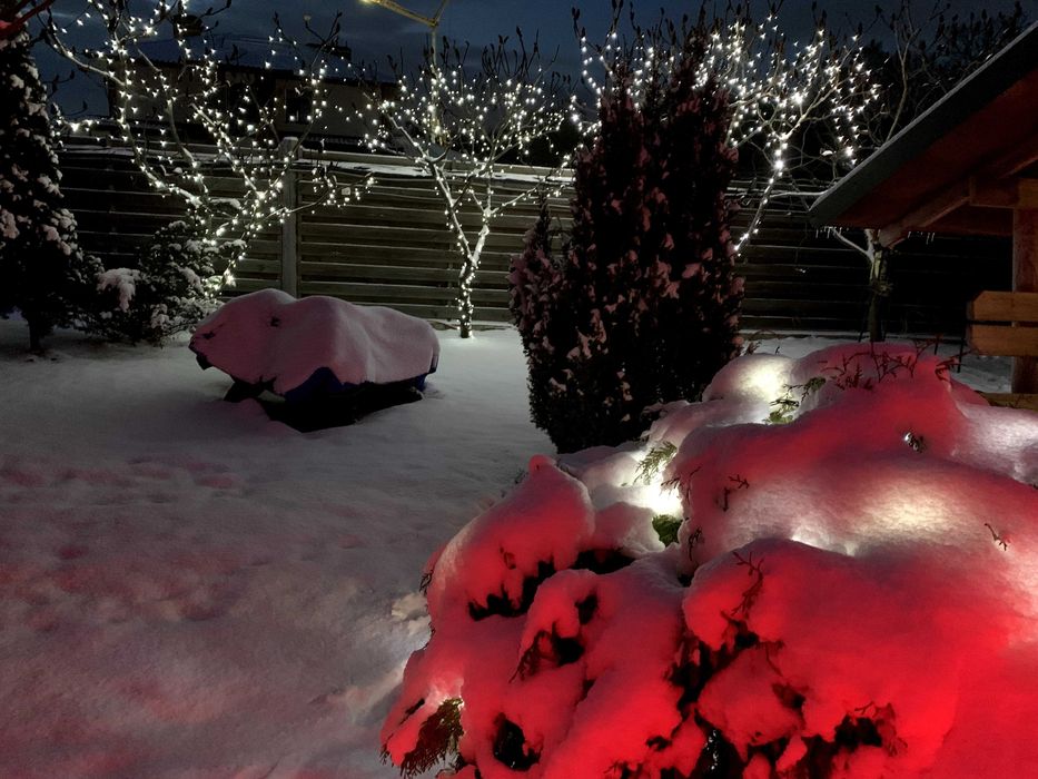 База отдыха в закрытом коттеджном городке на берегу озера