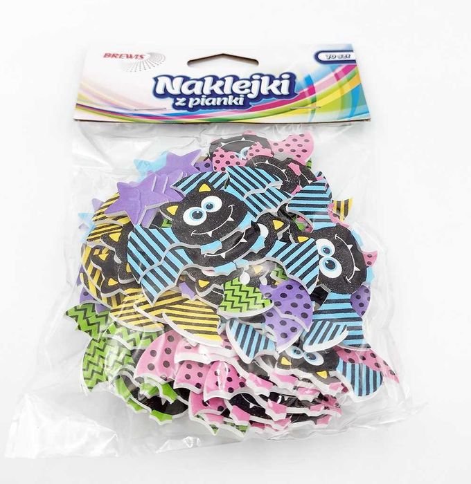 Naklejki piankowe Halloween kolorowe nietoperze 70 szt