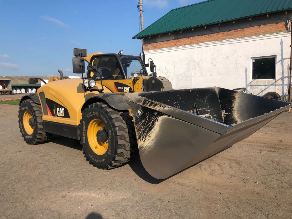 Caterpillar TH 407 C