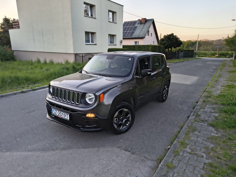 Jeeb RENEGADE 1.6 Benyzna Niski Przebieg Stan Prefekcyjny Prywatnie