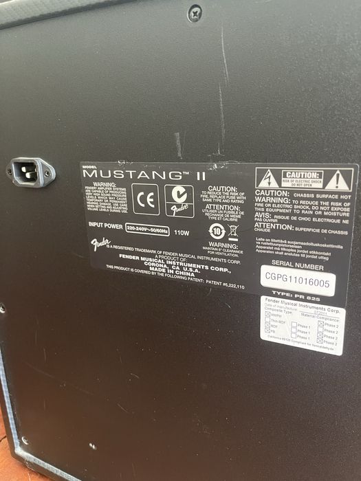 Fender Mustang II