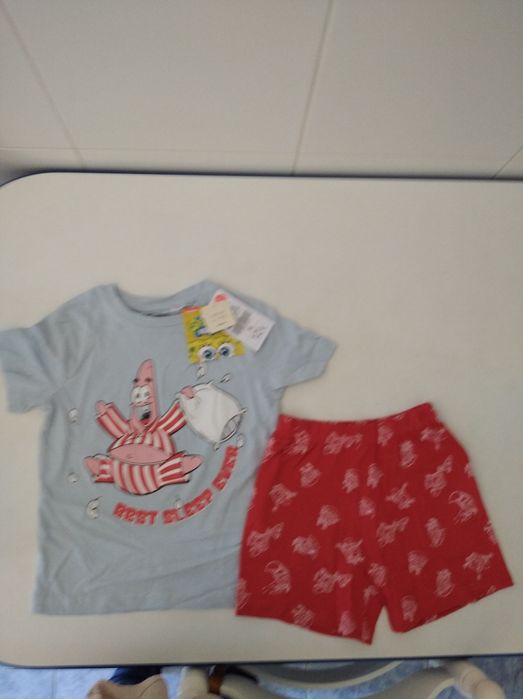 Pijama novo tamanho 4/5 anos
