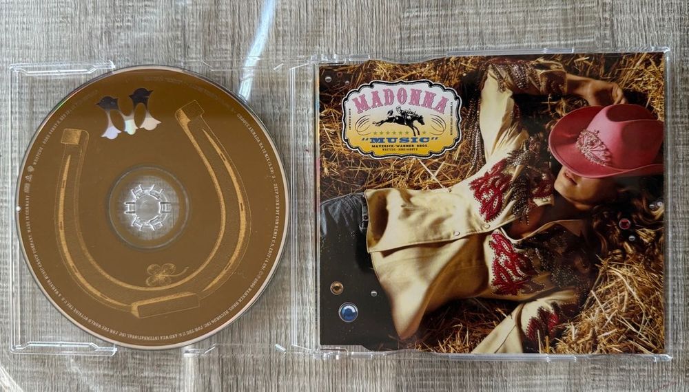 Madonna CD Single