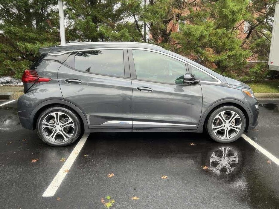 Chevrolet Bolt EV Premier      2019