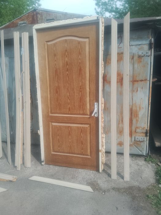 Межкомнатные  двери