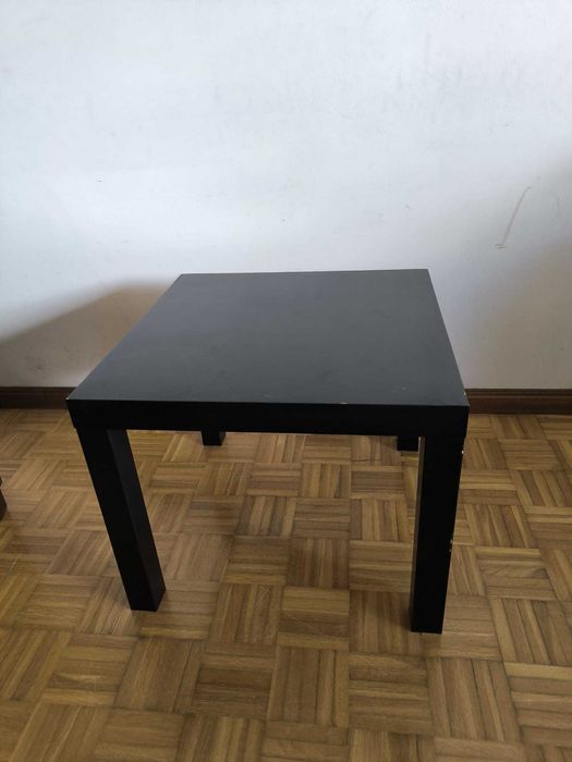 Mesa de apoio preta
