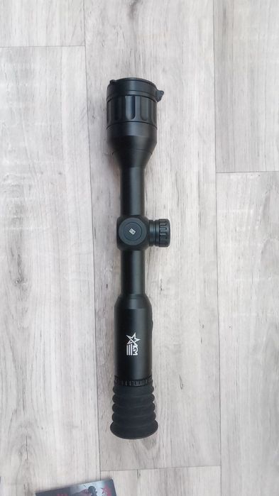 Продам тепловізійний приціл AGM Adder 50-384