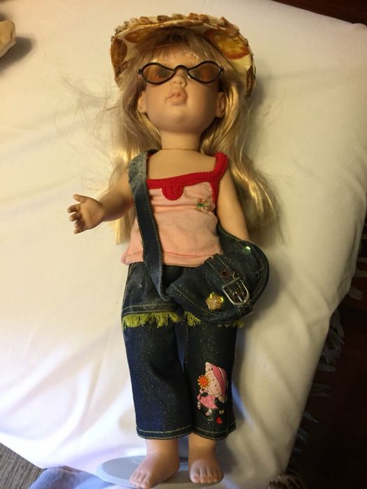 Bonecas de Porcelana c/ s/ suporte