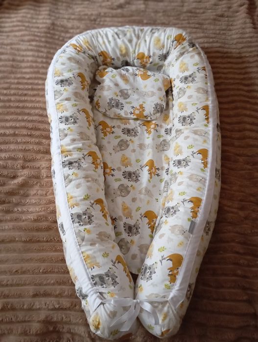 Кокон для немовлят