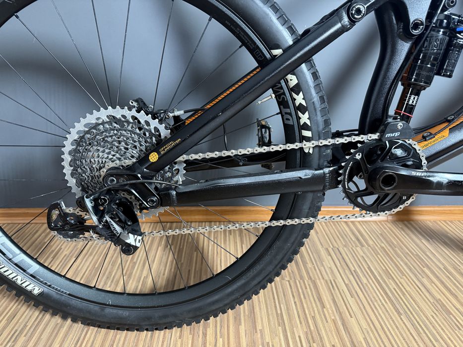 Canyon Strive AL 9.0 x0 renthal rower enduro full nie specialzied trek