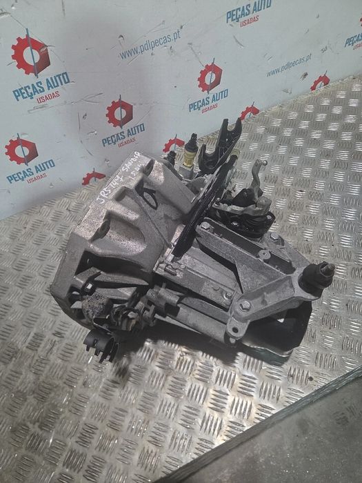 Caixa de velocidades manual DACIA Sandero II (5S_)
