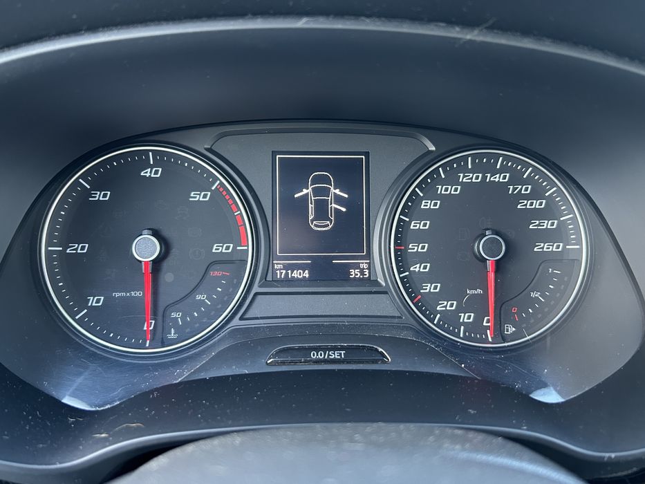 SEAT León1.6 TDI Ecomotive — photo 5