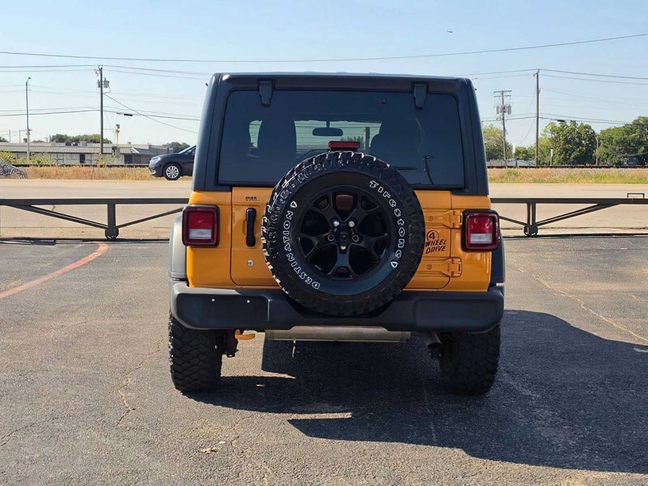 Jeep Wrangler      2021