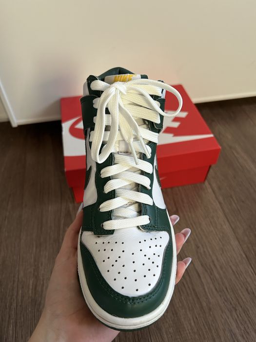 Nike Dunk High Australia