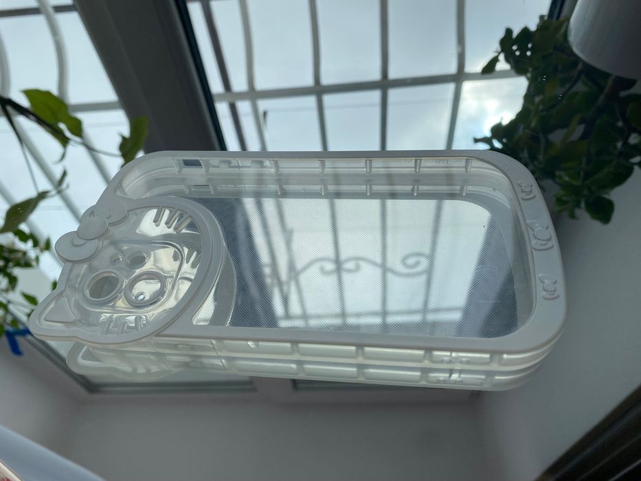 Чехол на iPhone 11