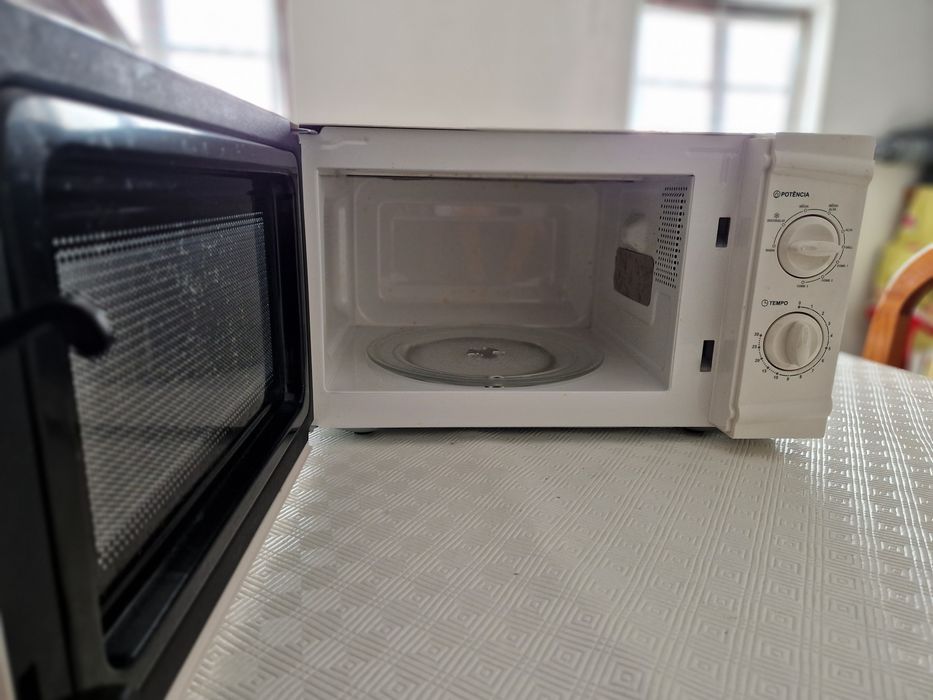 Microondas Hoffen 20L com Grill