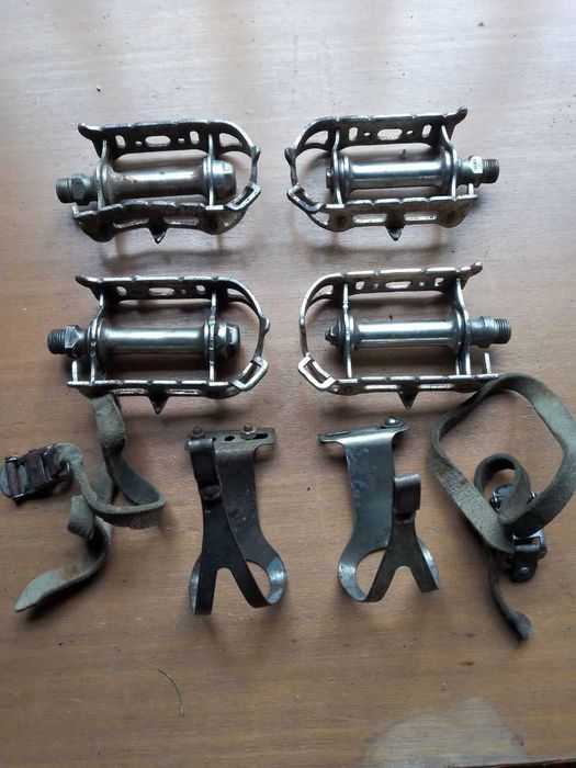 Педали от спортивного вело СССР с туклипсами/ремешками и без