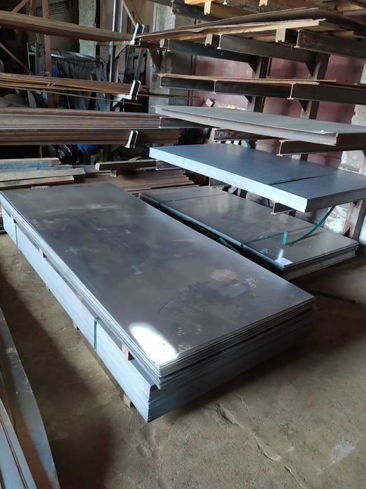 Blacha 4 mm czarna gładka, blachy stal  podłoga 1,25 m  x2,5 m , 1 x 2