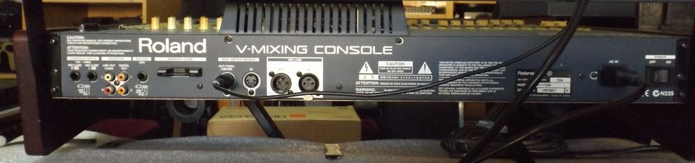 Roland VM-7200 V-Mixing System, mesa de mistura digital