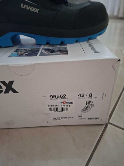 Buty robocze Uvex model 95562 rozmiar 42 Nowe Oryginał