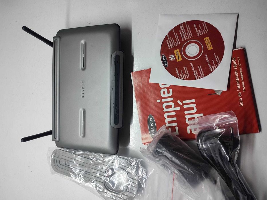 Belkin Wireless Router64409236884354124