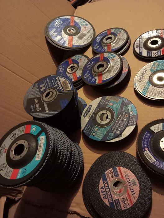 OKAZJA! Wielki Zestaw Tarcz i Ściernic (ok. 190 szt.) – Norton, Andre,