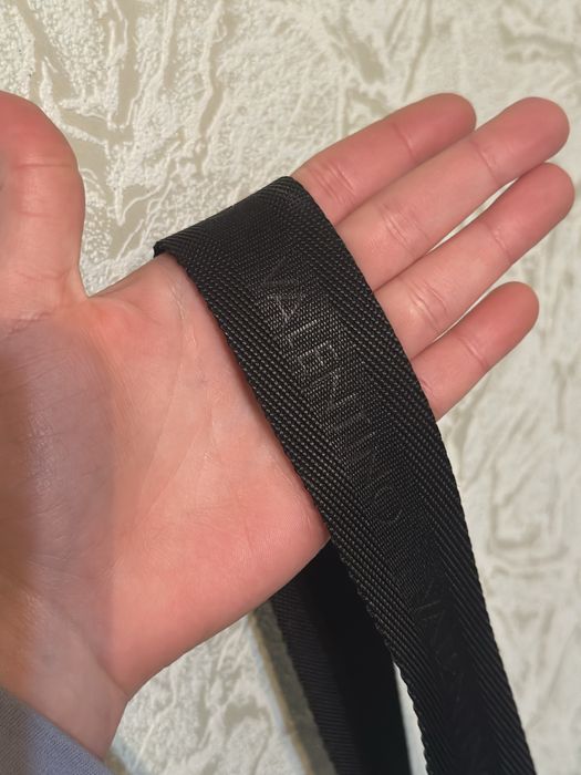 Сумка через плече Valentino, чорна