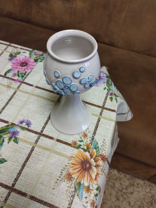 Статуэтка девушка черная фарфоровая