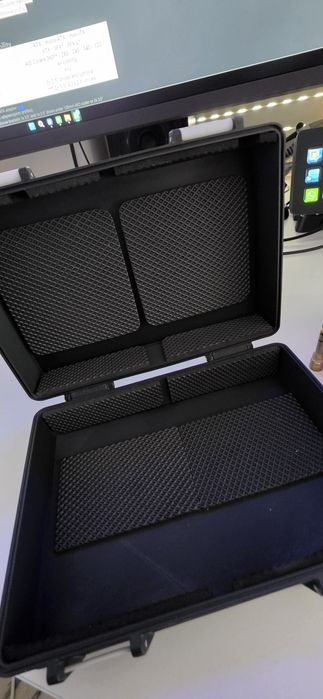 Focusrite Scarlett 2i2 4° Geração com Case 3D
