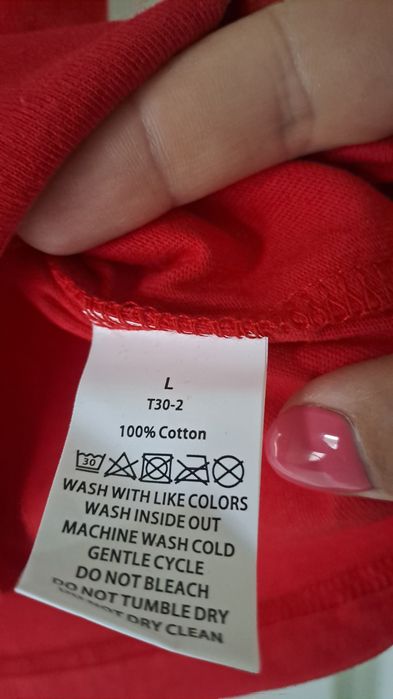 T-shirt czerwony zołza nowy L
