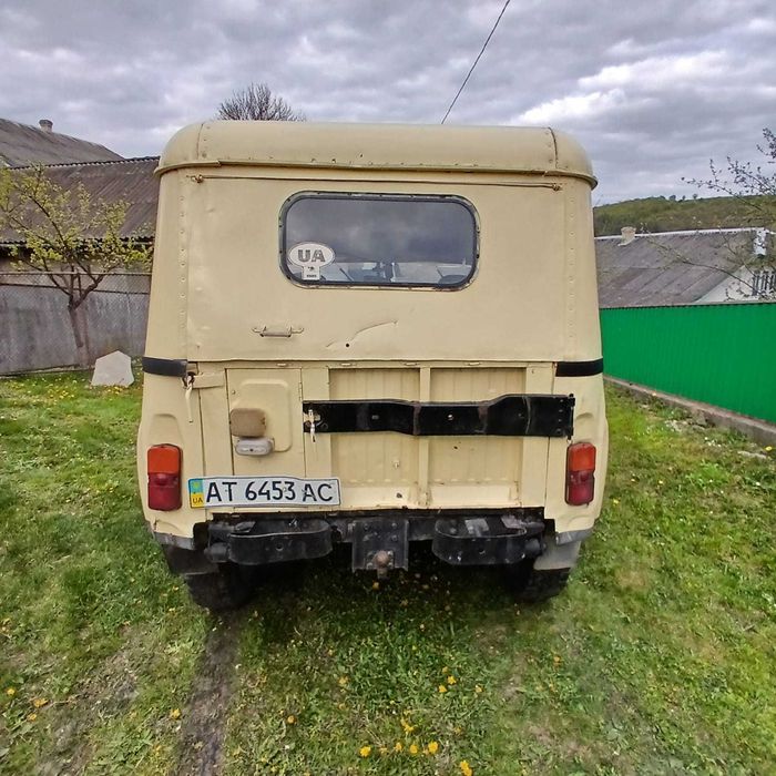 Продам УАЗ 31512 1992