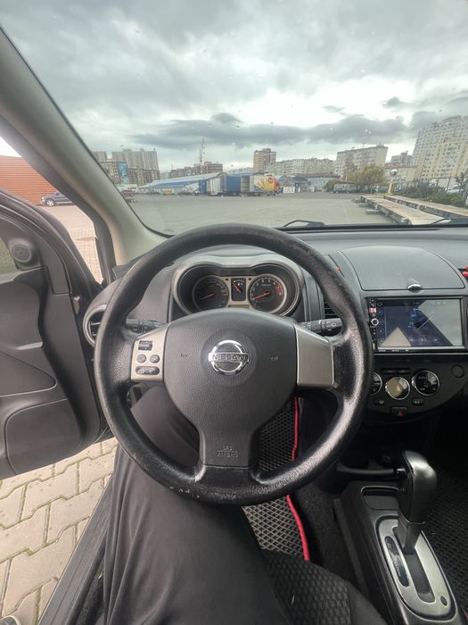 Nissan note e11 1.6 бензин самый полный