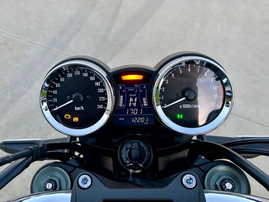 Z900rs (2022), como nova