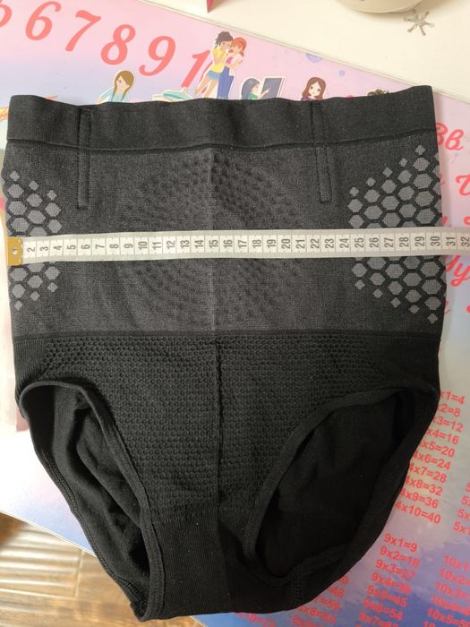 Утягуючі жіночі чорні труси xl-2xxl