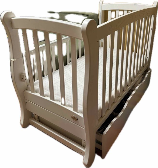 Дитяче ліжко б/в