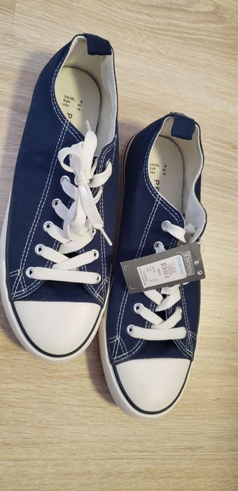 Кеды под конверсы