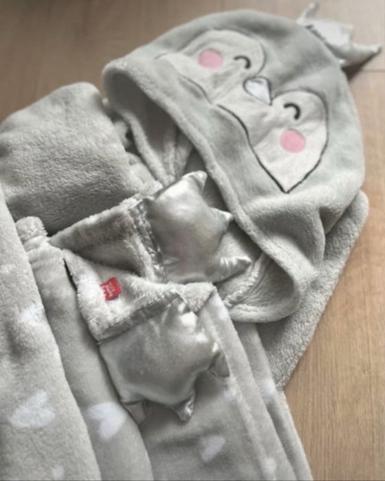 Koc peleryna z kapturem na zimę pingwinek home&you