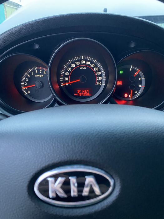 Продам KIA Magentis