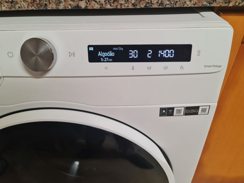 Máquina de Lavar e Secar Samsung 12kg / 8kg – Como Nova – 1 ano e meio