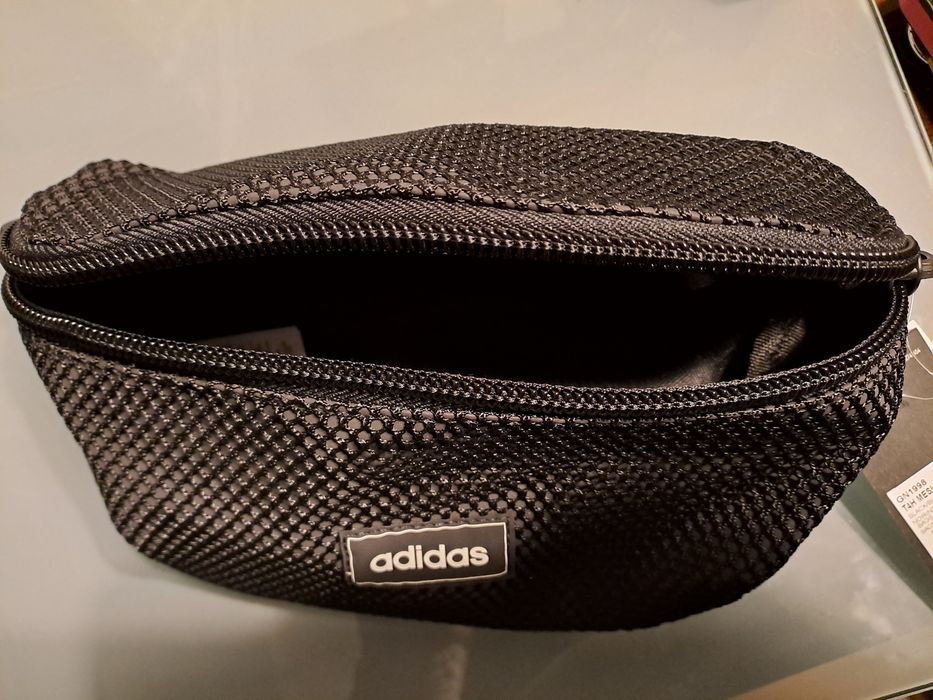 Sprzedam saszetkę/nerkę ADIDAS T4H MESH WAIST BAG czarna