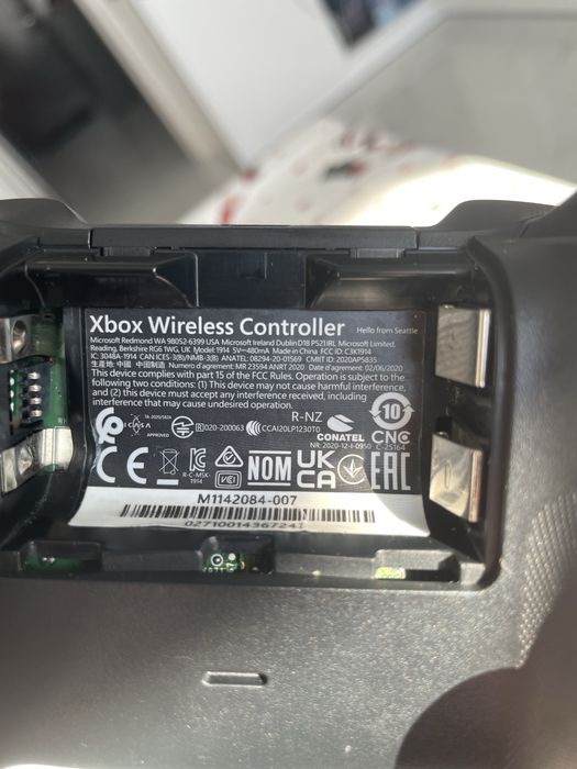 Геймпад Microsoft Xbox Series X/S Wireless Controller (Carbon Black)