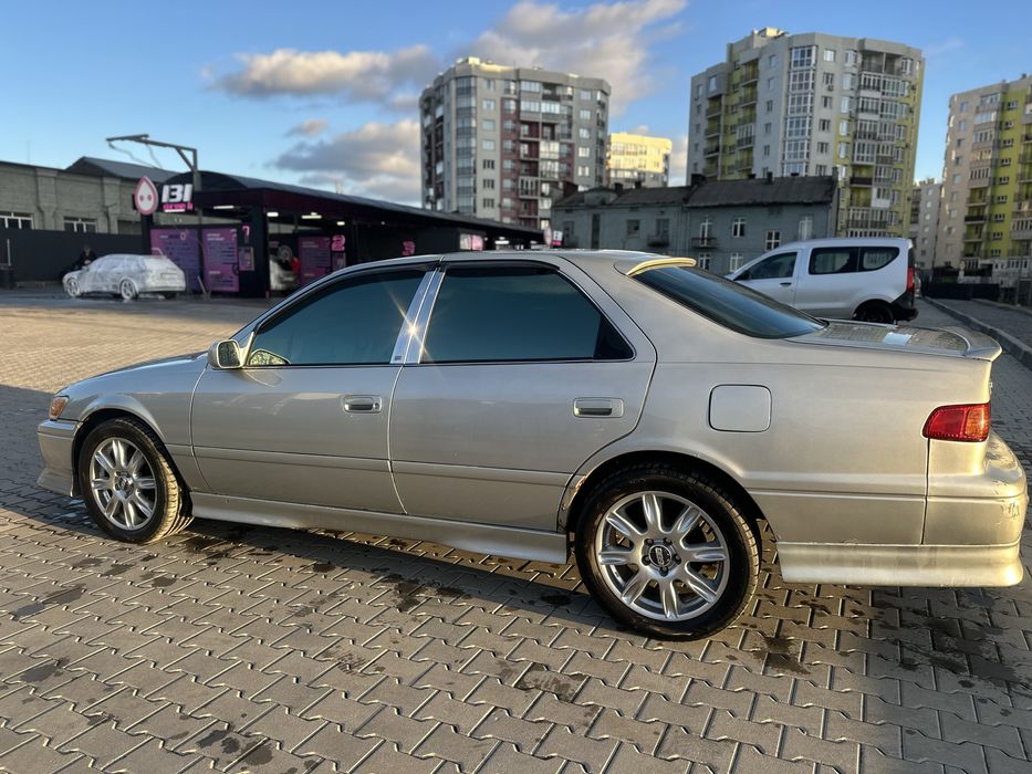 Продам Toyota Camry 20