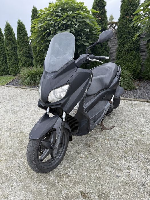 Yamaha x max 125
