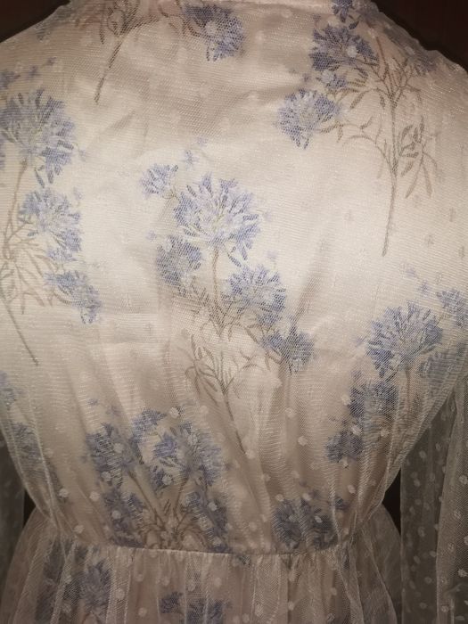 Vestido novo Dixie com tule