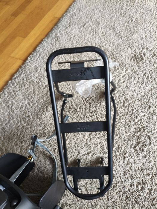 Cadeira e suporte bicicleta