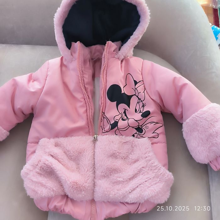 Курточка на дівчинку