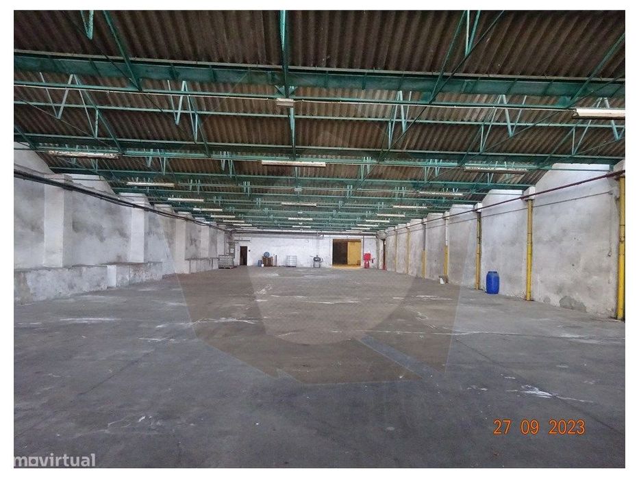 Armazém Serviços E Comercio - Ramalde