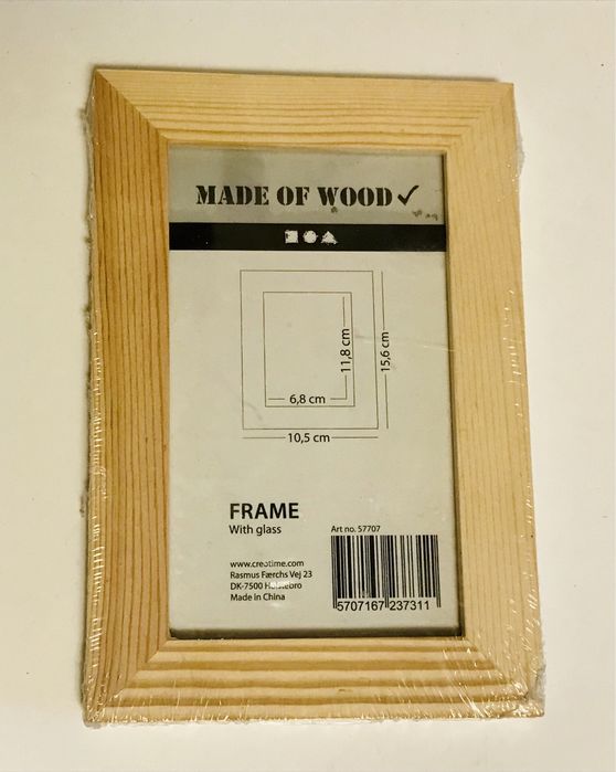 Ramka stojąca na zdjęcia wykonana z drewna 100%