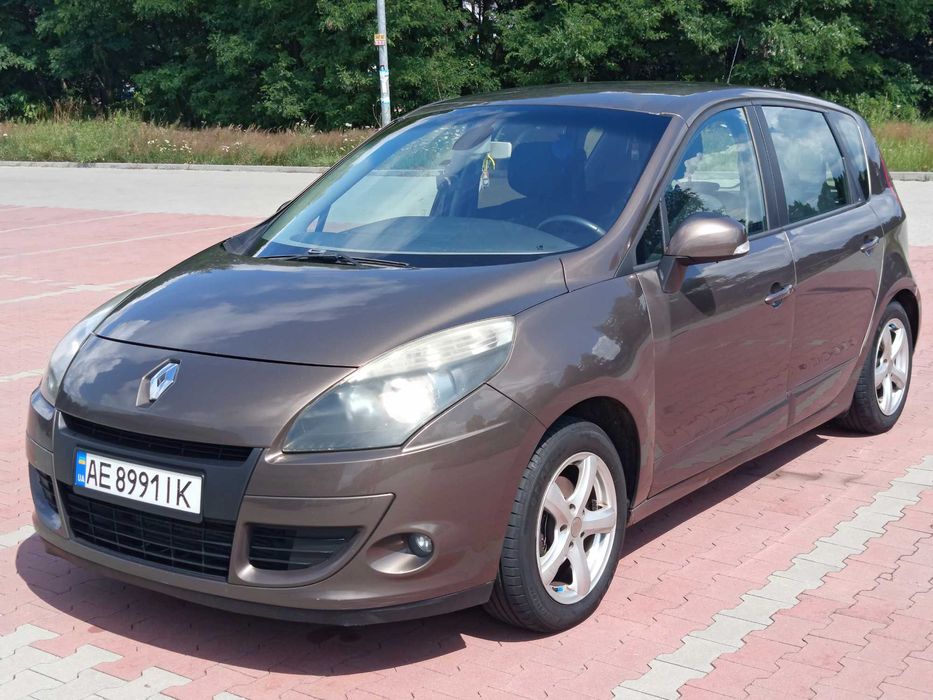 Renault Scenic 3 1.5 DCi 832